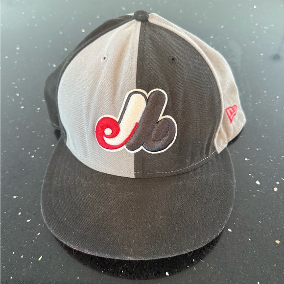 Two-Tone Black and Gray Mizuno New Era  Logo Hat - Picture 2 of 5